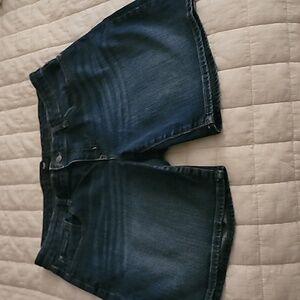 GAP LADIES DENIM SHORTS